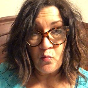 Meet your Posher, Colleen